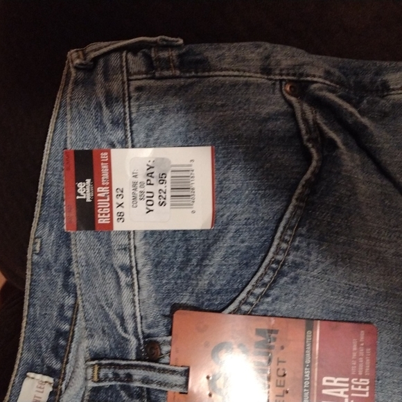 Lee Premium Jeans - Picture 2 of 4